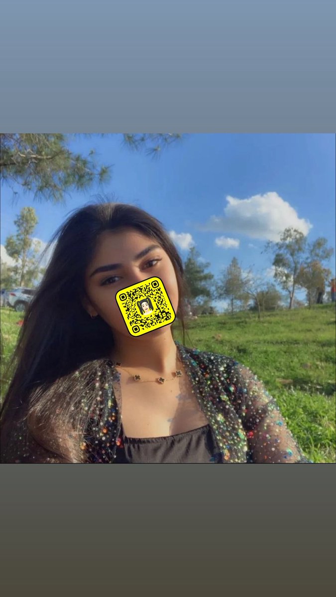 xree👄 tweet media