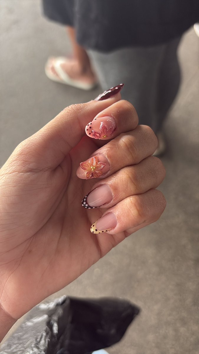 Lari⁷✰ tweet media