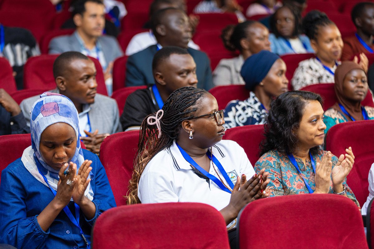 KabojjaSchool's tweet image. Today we officially opened the Cambridge Professional Development courses welcoming educators from across the region.

A dynamic 2-day engagement focused on collaboration, innovation &amp;amp; excellence in teaching &amp;amp; learning.

#CambridgePD #TeachingExcellence #GlobalEducation