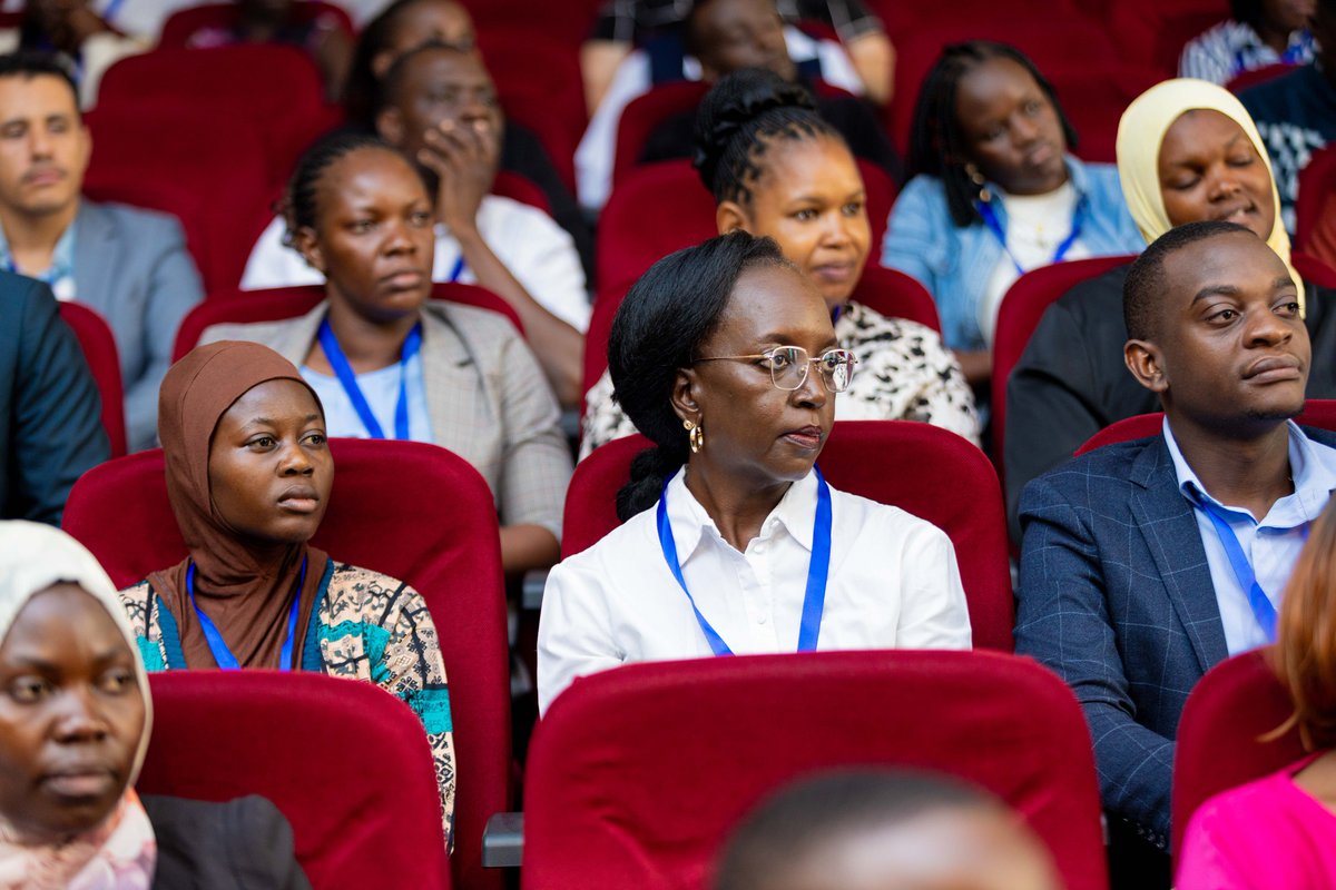 KabojjaSchool's tweet image. Today we officially opened the Cambridge Professional Development courses welcoming educators from across the region.

A dynamic 2-day engagement focused on collaboration, innovation &amp;amp; excellence in teaching &amp;amp; learning.

#CambridgePD #TeachingExcellence #GlobalEducation