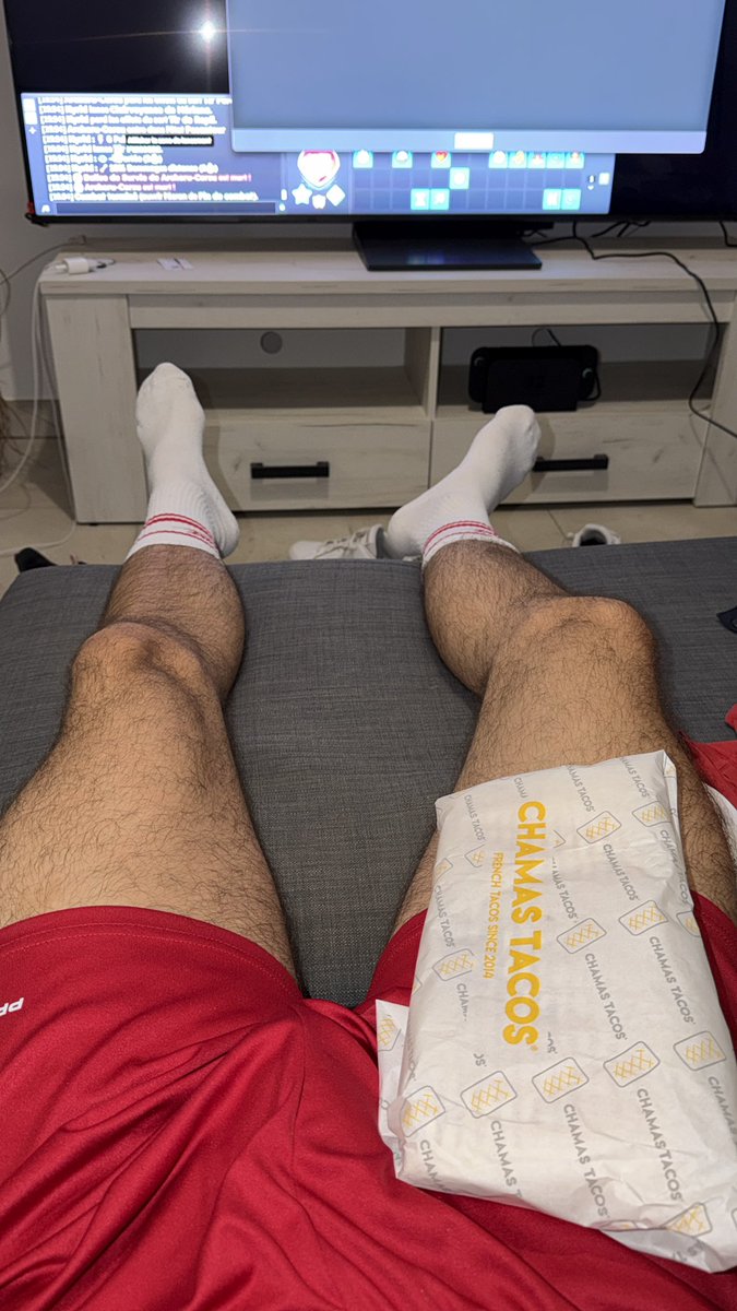 Regino 🍪🦵🏻 tweet media