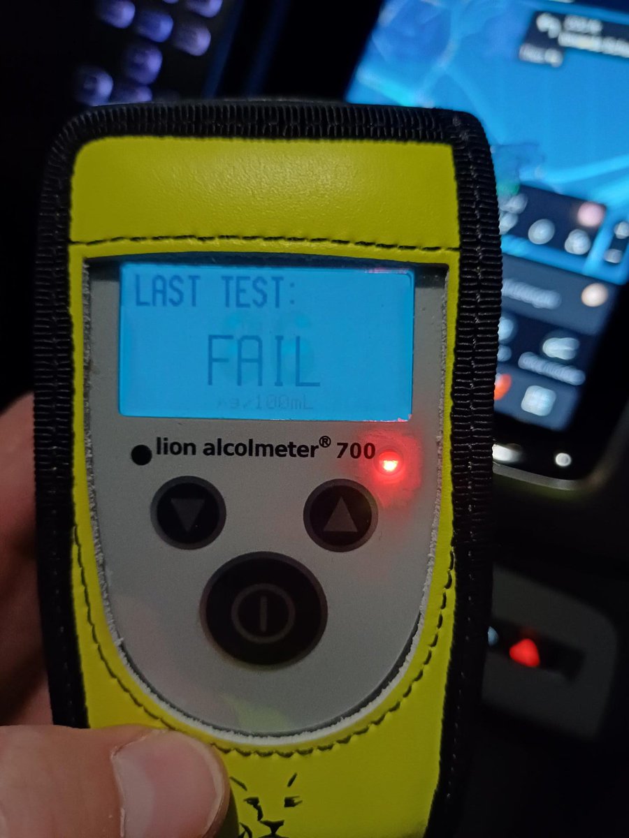 MerPolTraffic's tweet image. This vehicle was stopped after being seen undertaking vehicles and swerving between lanes on the M57. The driver failed a breathalyser and then a drugs wipe for cannabis and cocaine! #Hat-Trick #Arrested