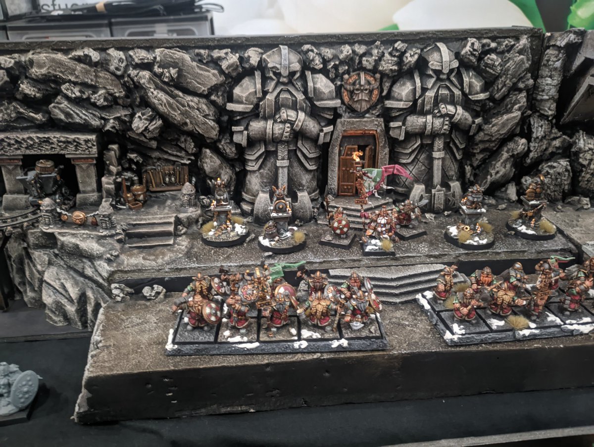 Zhuf8's tweet photo. Visita rápida al Concurso Feria de Modelismo de Torrent, muy buen ambiente, un gran día del hobby 🥰 https://t.co/rFvJwq1LfS
