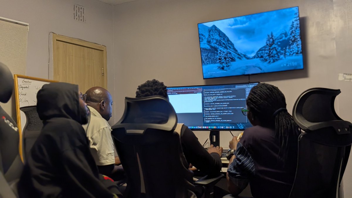 GrayHat @ LuxDevHQ tweet media