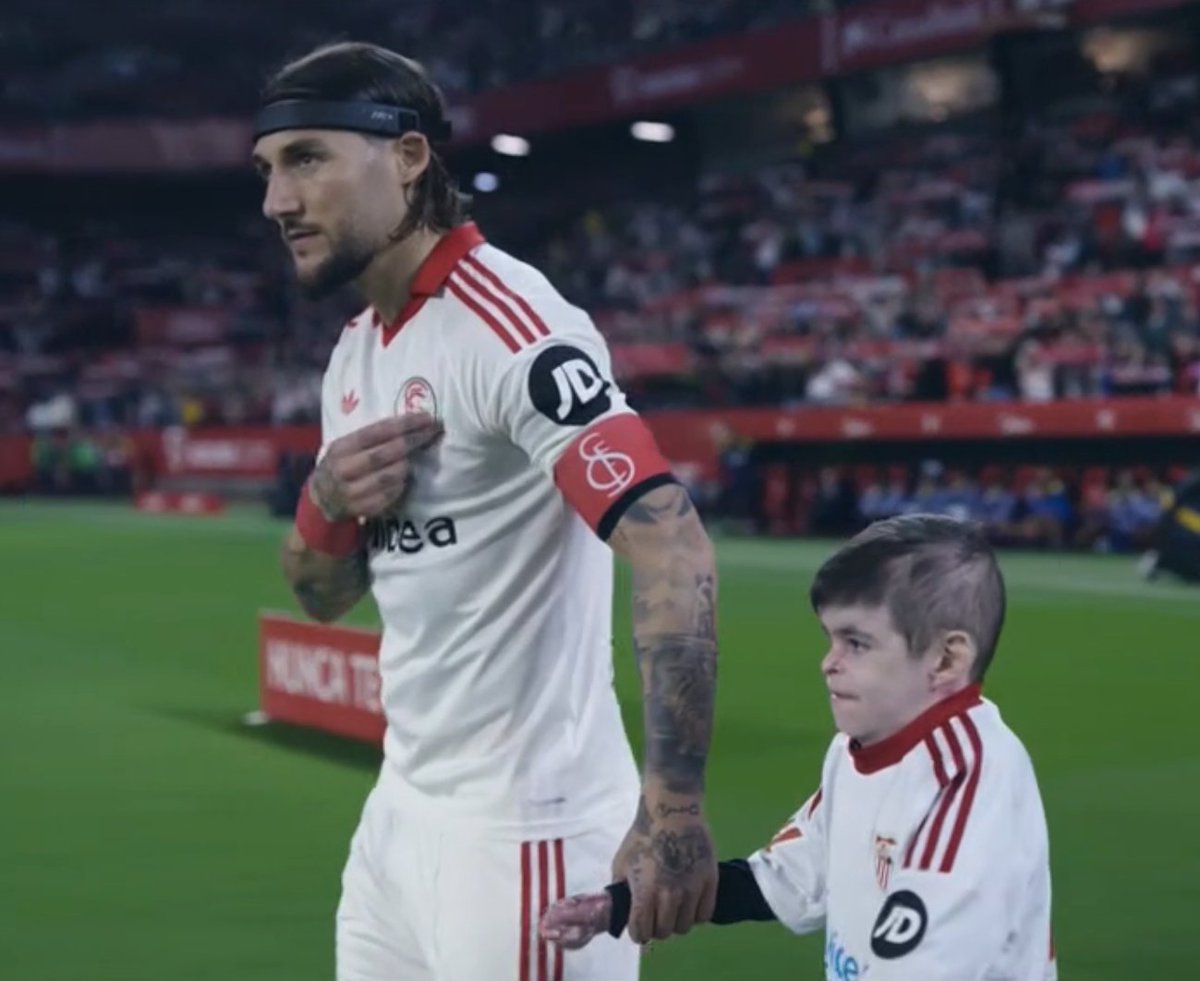 Zona Mixta tweet media