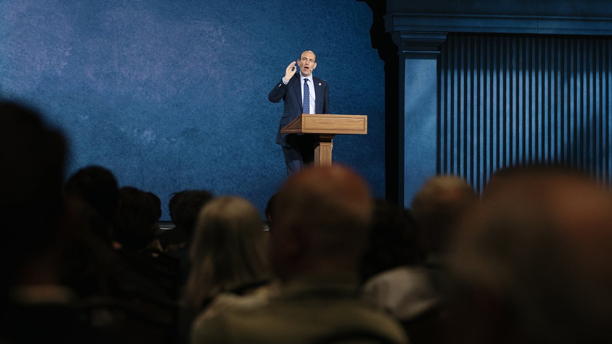 Ligonier's tweet photo. When hard questions confront our faith, God’s Word provides solid ground.

Thank you for gathering with us for #LigCon 2026 to receive biblical clarity for the challenges we face today.

Join us next year. Visit https://t.co/MYWyncn2br and save 45%. https://t.co/CYrA4jpkOE