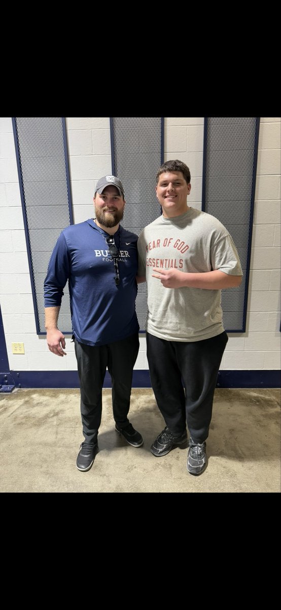 Cam Fazilat 6”5 310 tweet media