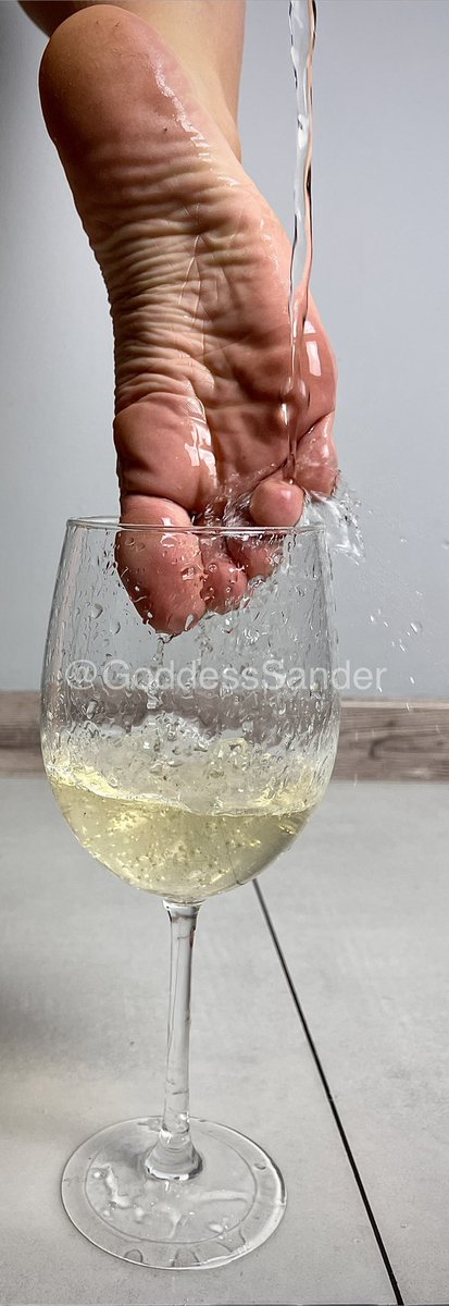 GoddessSander👑 tweet media