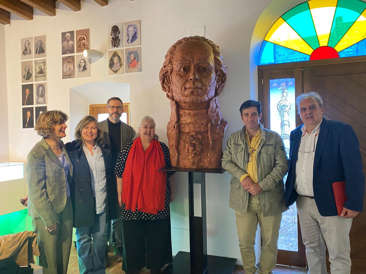 masmagin's tweet photo. Un año más, +magín colabora en el V Premio Nacional de Poesía “Meléndez Valdés”, impulsado por el Ayuntamiento de Ribera del Fresno. El galardón 2026 es para La domesticación, de Abraham Gragera. Entrega: 23 de mayo. https://t.co/Yw4t6bryCZ