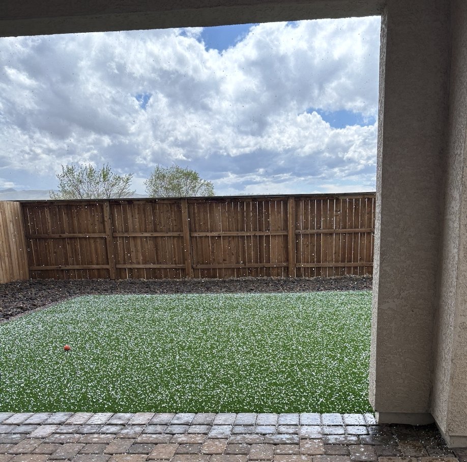 Popcorn Lady tweet media