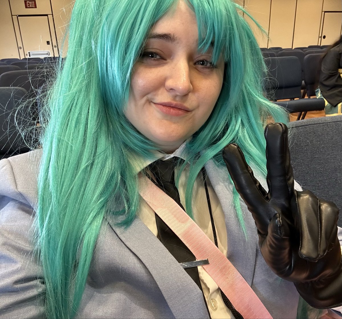aphroditeruled's tweet photo. no another cup fans at #cyphacon yet, but had a couple people be like Woah……Businessman Miku….and tbh i love that too #anothercup #bunnycat https://t.co/MfjITSMF1j