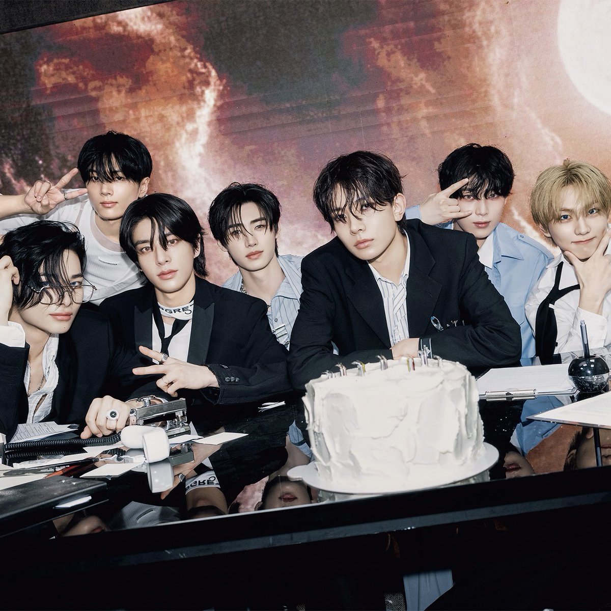 EN-HEART | fan account tweet media