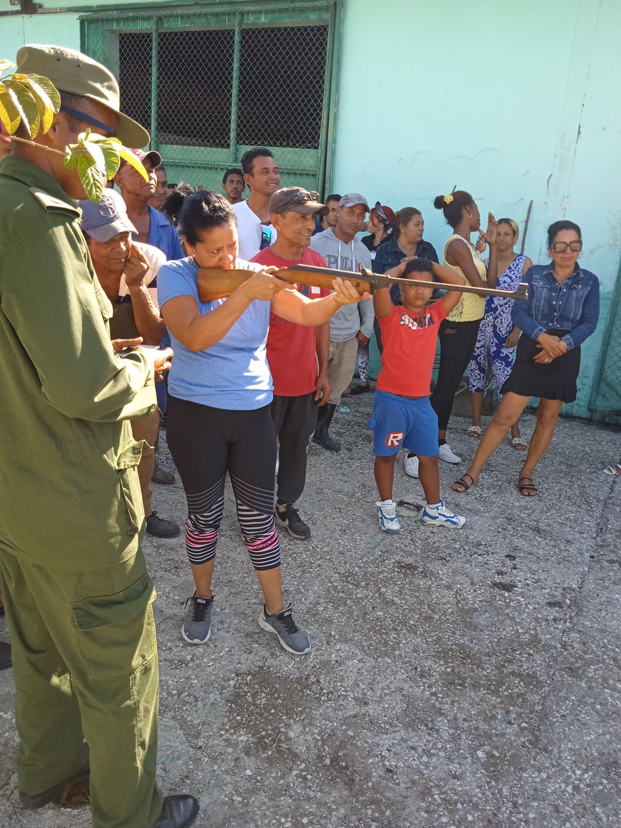 Los trabajadores de la UEB Talleres y Desmonte Granma pusieron a prueba sus habilidades combativas para elevar la capacidad operativa y la resiliencia del reafirmando su compromiso  con la defensa integral para enfrentar desafíos tanto externos como internos.<a href="/Azutecnia1/">Azutecnia_Azcuba</a>