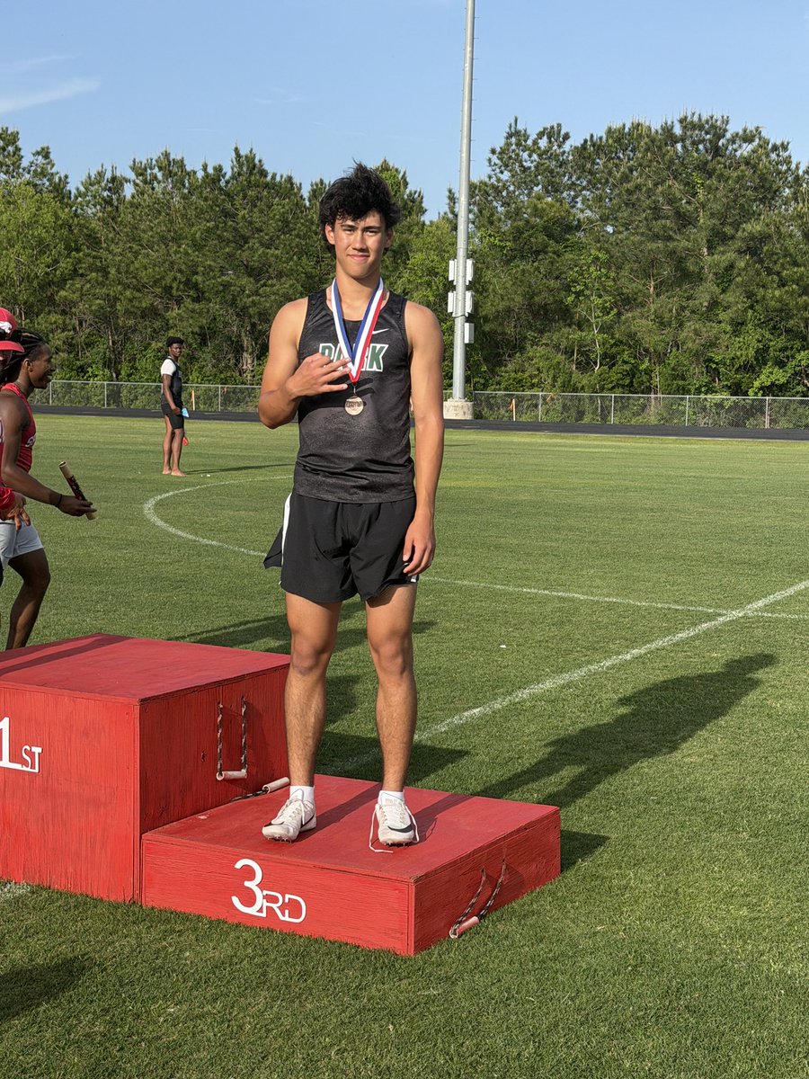 KParkBoysXC_TF's tweet image. Kingwood Park Track &amp;amp; Field didn’t just compete at the 18-5A District Meet—we finished with purpose.

Big-time performances, clutch moments, and athletes rising to the occasion when it mattered most. That’s how you close.

Not done yet. #PantherPride #Area #WeAreKPark