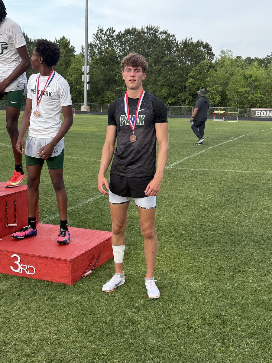 KParkBoysXC_TF's tweet image. Kingwood Park Track &amp;amp; Field didn’t just compete at the 18-5A District Meet—we finished with purpose.

Big-time performances, clutch moments, and athletes rising to the occasion when it mattered most. That’s how you close.

Not done yet. #PantherPride #Area #WeAreKPark