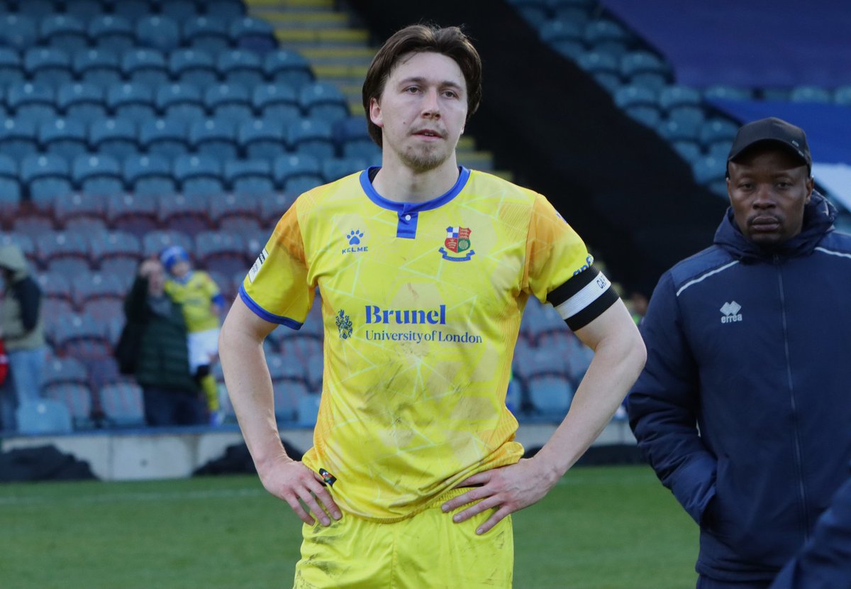 Tom Piffle tweet media