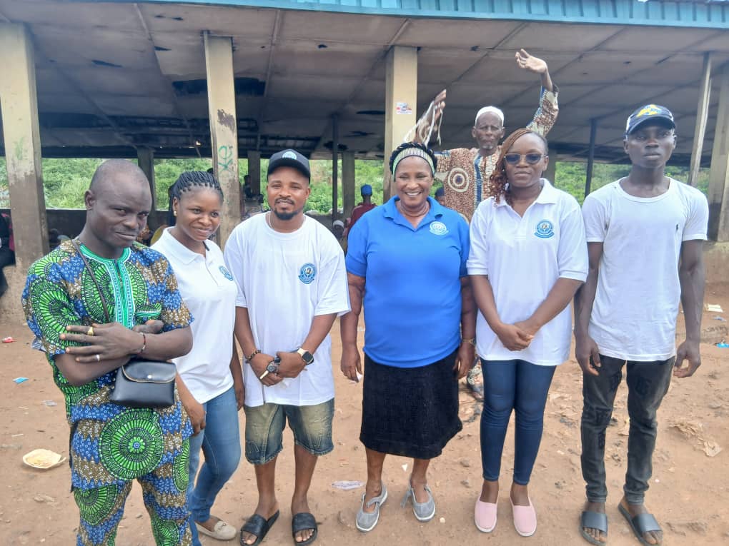 OlutayoThe99381's tweet image. Be inspired by shots from our distribution program at Abeokuta, Ogun state.
We are blessed to have this opportunity to reach out in this form and we are thankful to our Partners, friends and supporters.
On to the next one....
#ocf
#olutayofoundation
#ogunstate
#fooddistribution