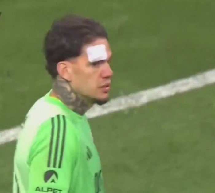 Nesli 💛💙 tweet media