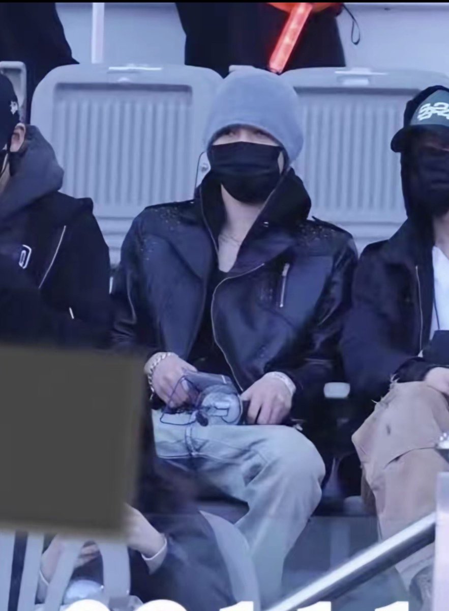 ‎ joanna ꫂ᭪ tweet media