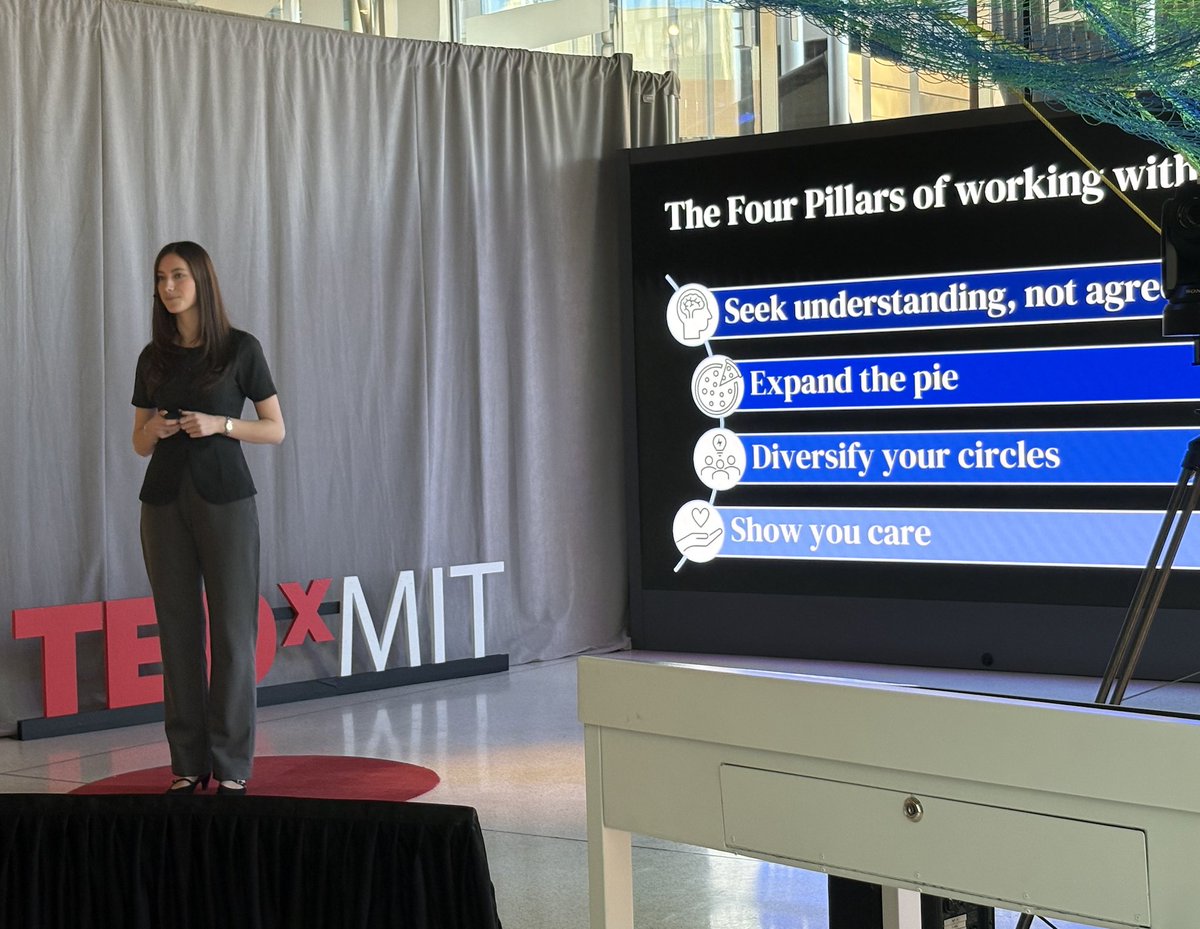 TEDxMIT tweet media