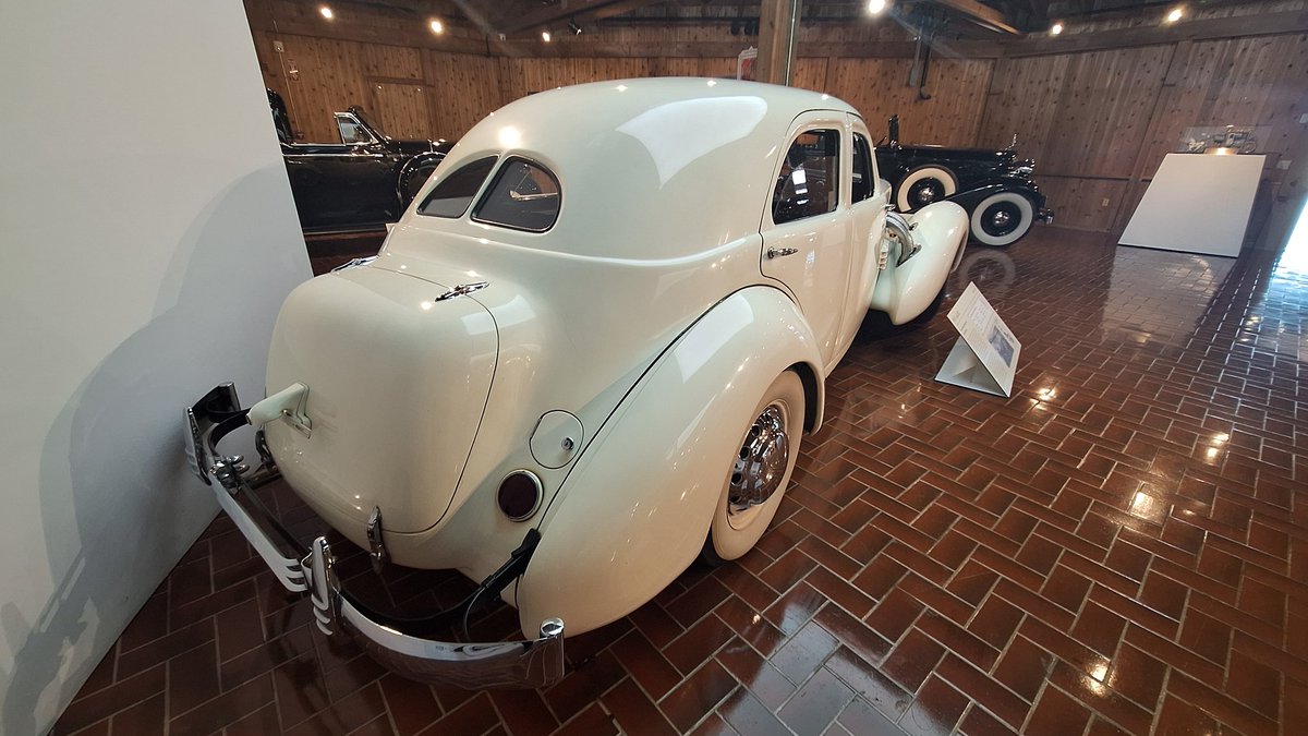 abbracciamento tweet media