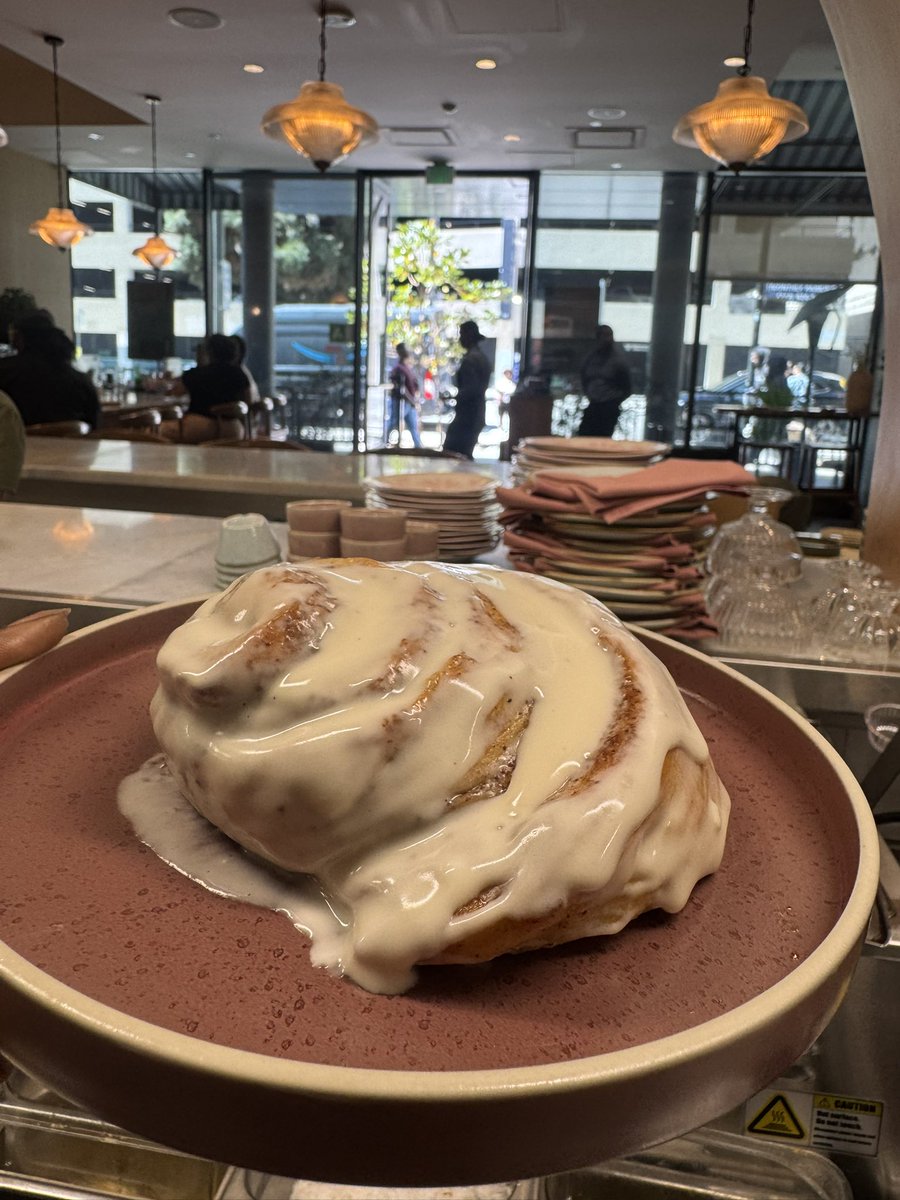 Next time you’re in DTLA on the weekend, stop by Joyce Soul &amp; Sea and check out my Brunch feature! They are serving my homemade double-proofed classic cinnamon roll and you don’t want to miss it 🥹💕