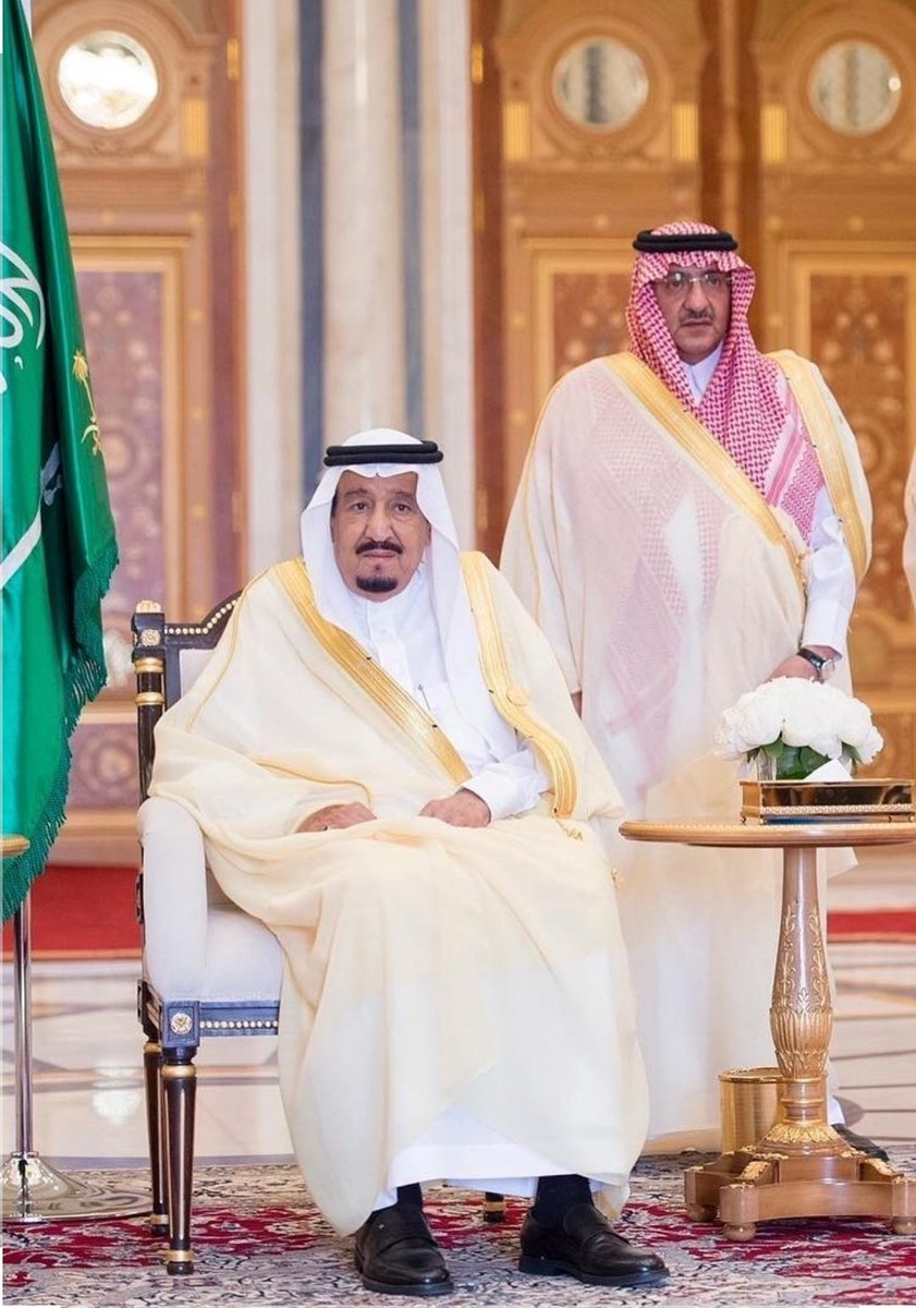 نرفع أكفّ الدعاء لسمو الأمير محمد بن نايف،🤲 سائلين المولى عز وجل أن يحفظه ويمتّعه بالصحة والعافية، وأن يُعيد إليه التوفيق والعزّ الدائم بإذن الله.
#محمد_بن_نايف #اللهم_احفظ_محمد_بن_نايف #قيادة_ورمز_وفاء 🇸🇦