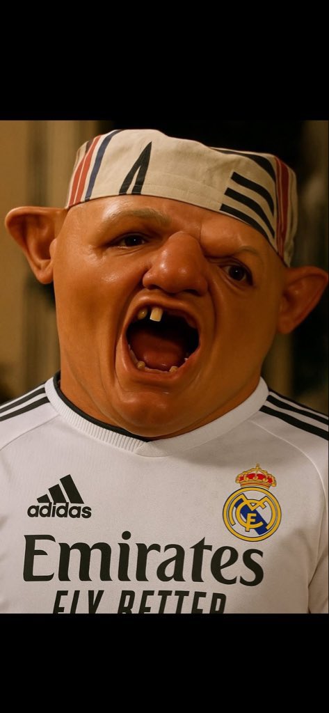 P D León tweet media