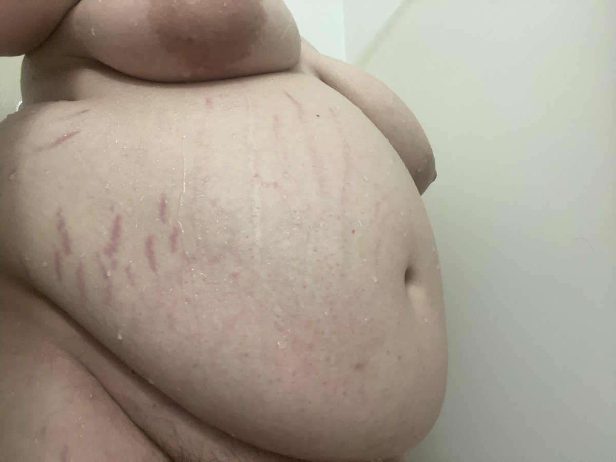 PlumpPiper tweet media