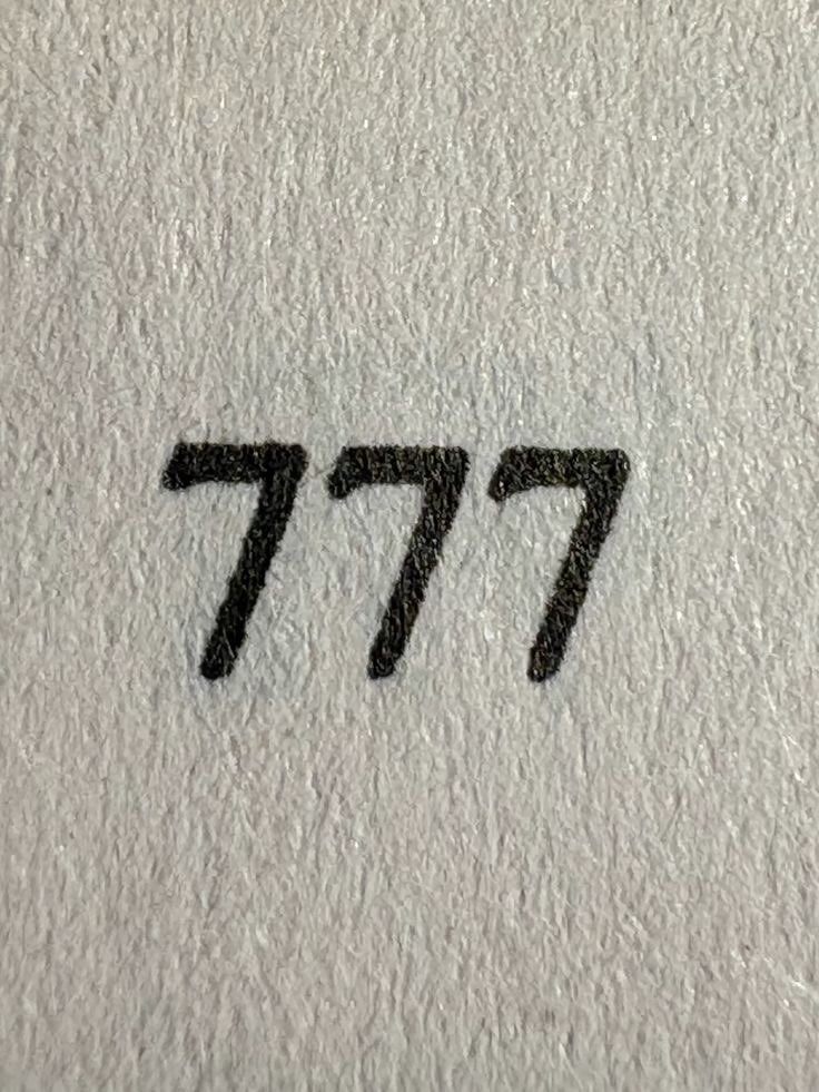 la⁷ ──★ ˙ tweet media