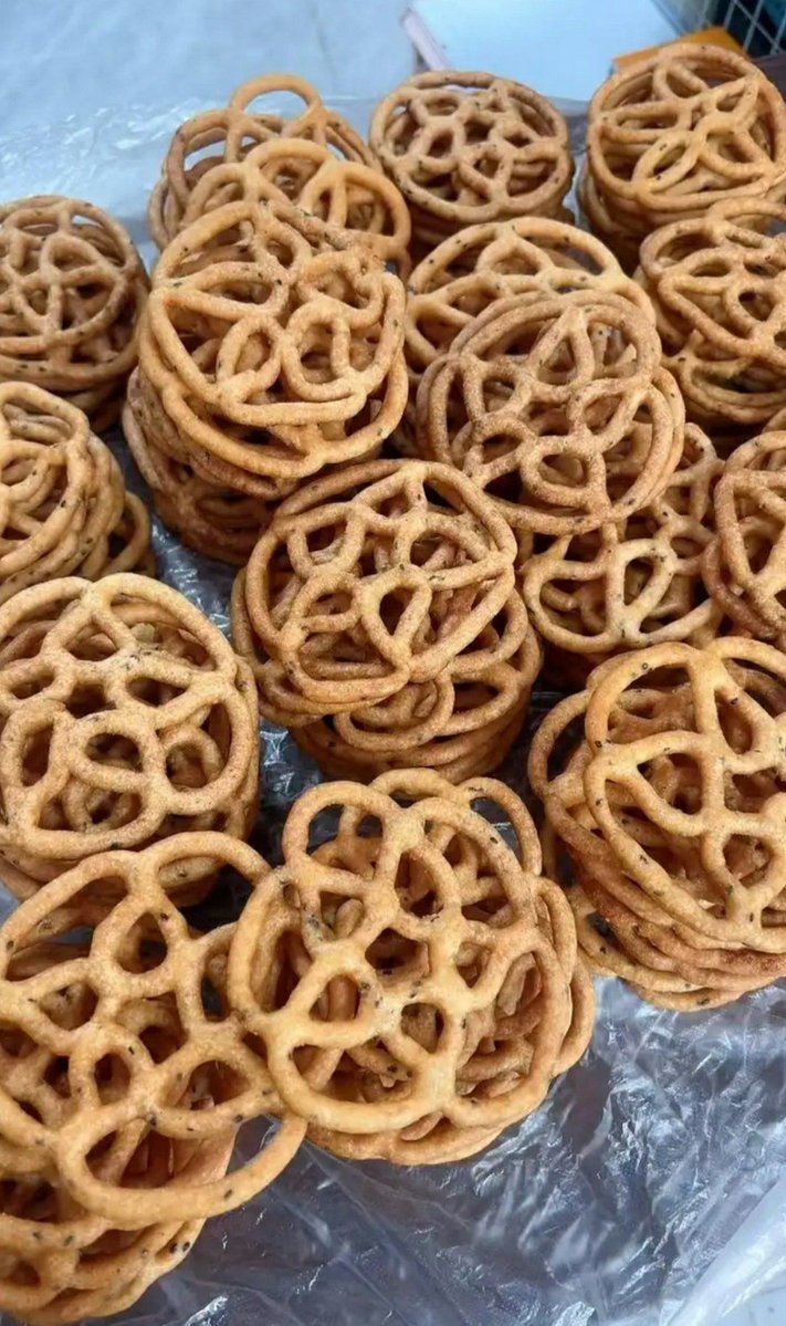 lite chen tweet media