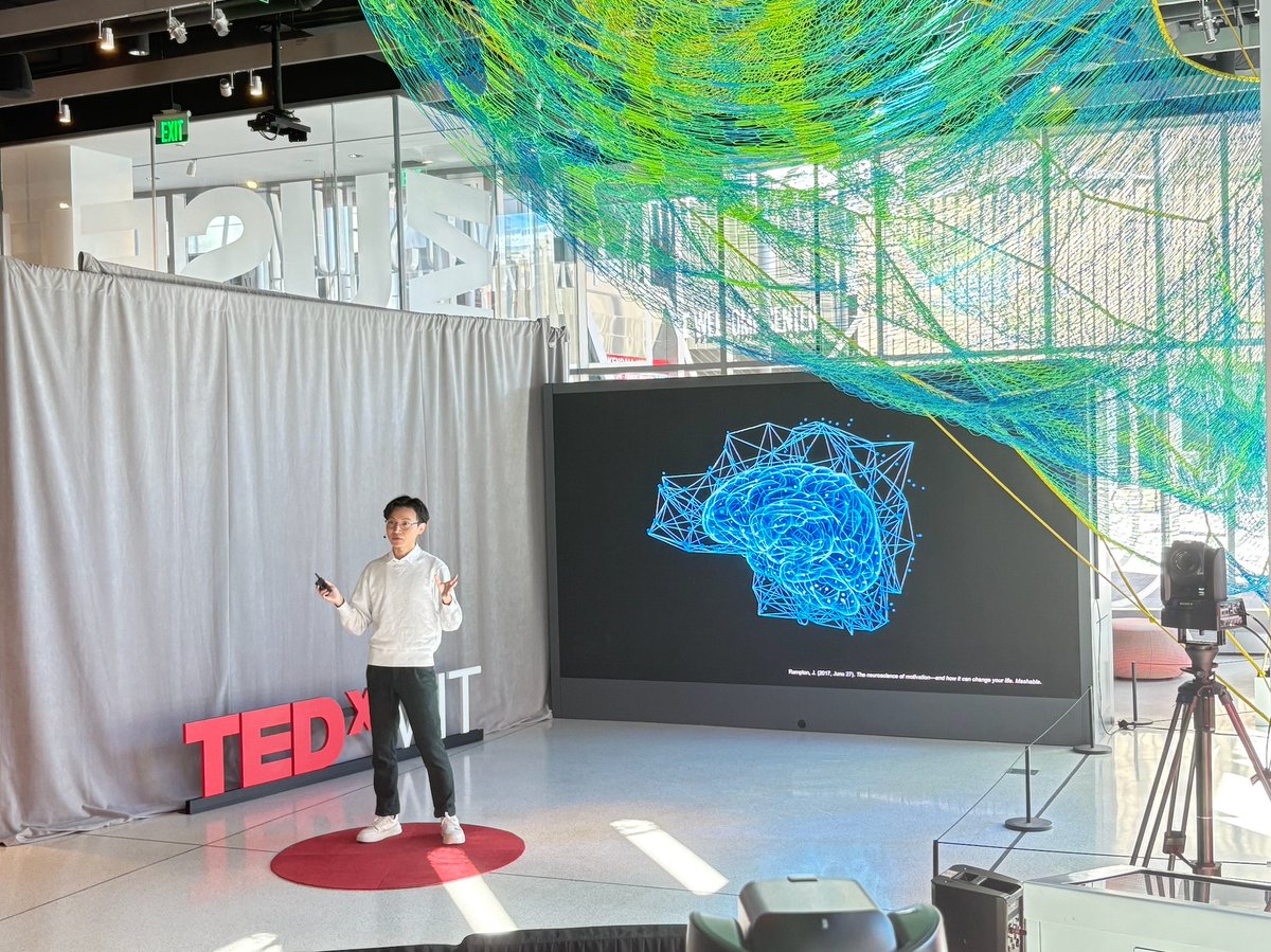 TEDxMIT tweet media