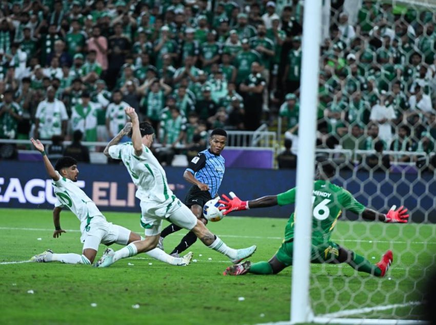 عمرو tweet media