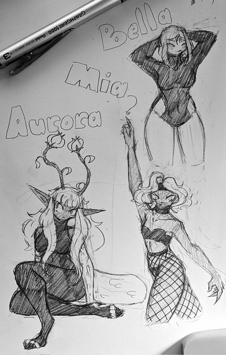 JulienWestt's tweet image. I went to do pose practice and it turned into drawing my ladies like usual.

#artworks #art #dailyart #sketches #doodle #characterart #oc #artㅤㅤㅤㅤ