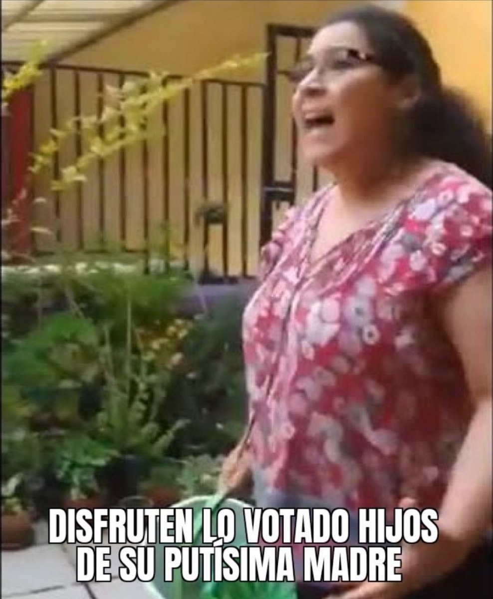 MiguelPantojaMD's tweet photo. @bereaguilarv @TxelizBe @hdemauleon Para eso fueron puestos ahí @bereaguilarv cualquiera con media neurona podía adelantar lo que se venía con la farsa #ElecciónJudicial los #acordeones y los #MinistrosChairos #MinistrosDslAcordeón https://t.co/pzNy45xbsG