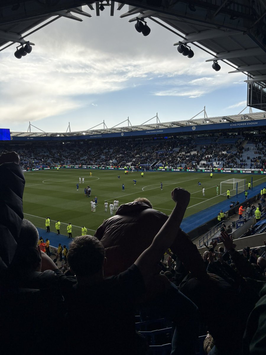 The Depressed Football Manager tweet media