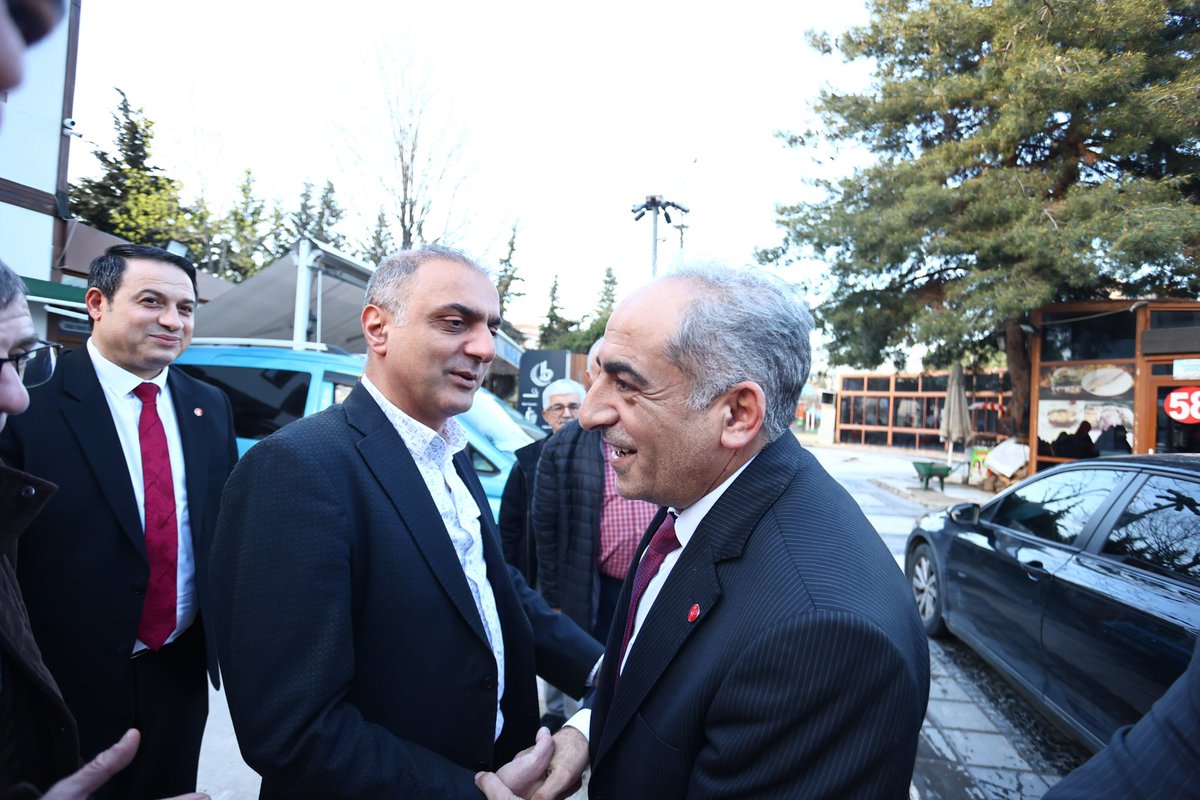 SaadetIstanbul's tweet photo. Saadet Sahada programı kapsamında İl Başkanımız Tuğrul Yalçınkaya, Sivaslılar Eğitim Kültür ve Yardımlaşma Derneğini ziyaret etti.

Nazik misafirperverlikleri için Genel Başkan Hakan Peker ve yönetimine teşekkür ederiz. https://t.co/c4fzYLXHFw