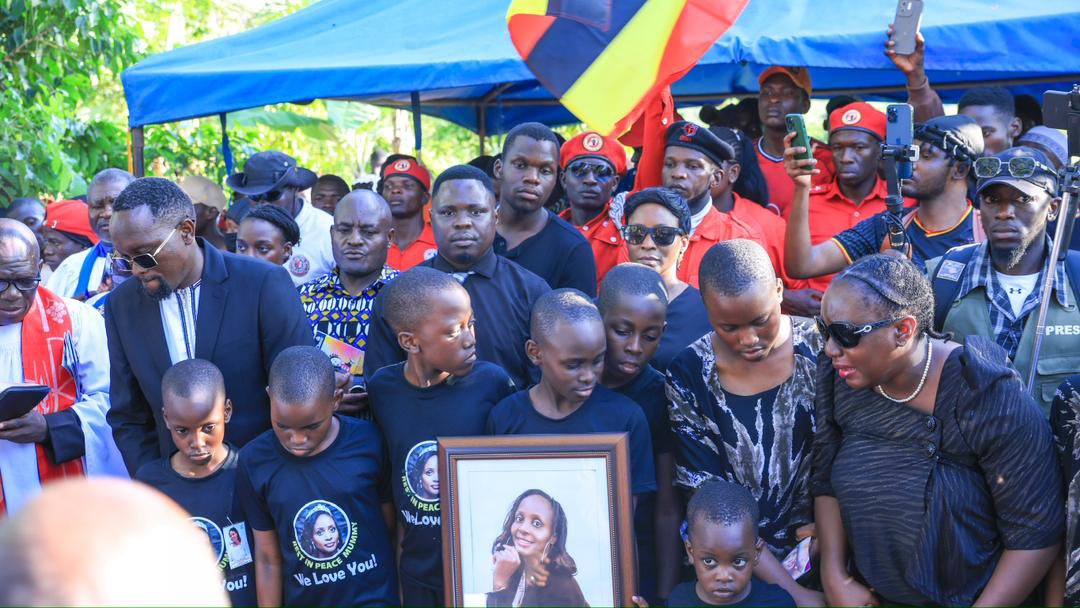 BOBI WINE tweet media