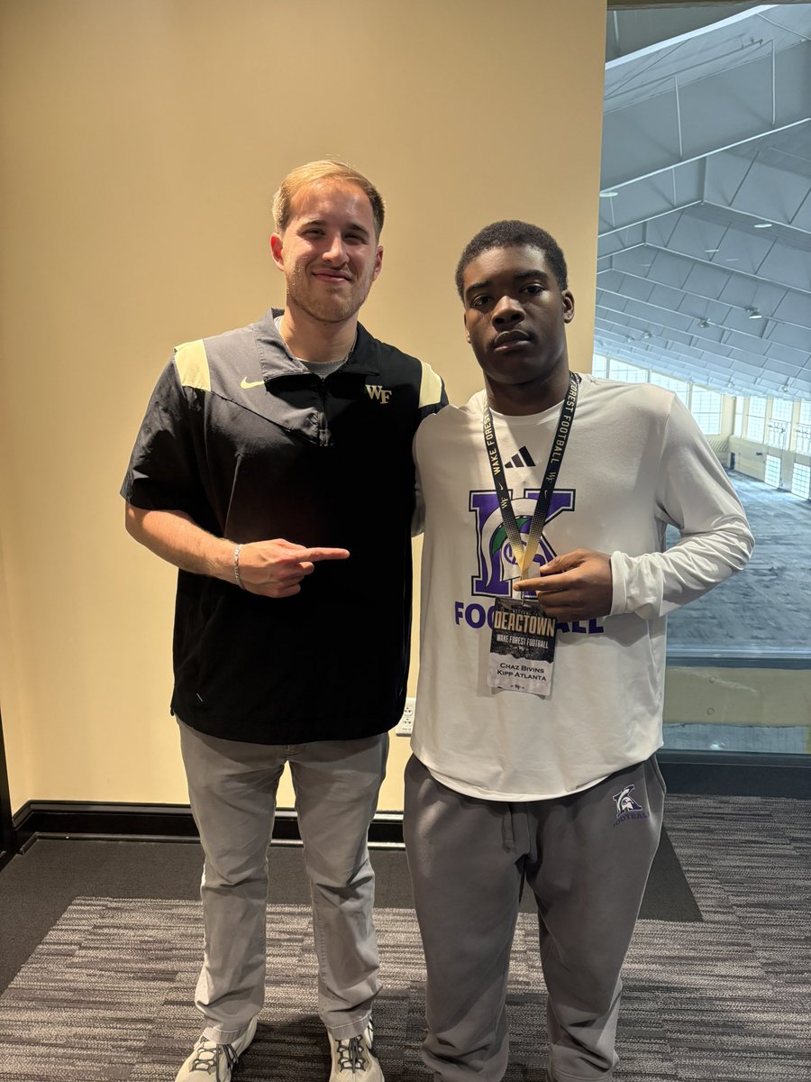 chazbivinss's tweet photo. Thank you @RussKieselhorst for inviting me to jr day. Had a great time in Deactown https://t.co/jQbdsqbrio