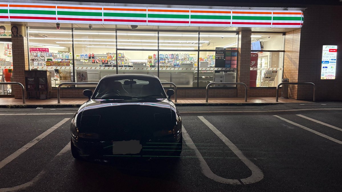 梓@よっし〜 tweet media