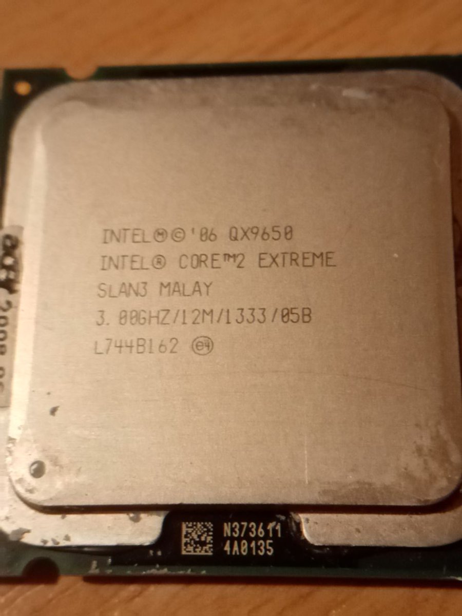 magicvice12's tweet image. #Intel SLAN3 - 3.00Ghz 1333Mhz 12MB LGA775 Intel Core 2 Extreme #QX9650 Quad Core CPU #Processor
