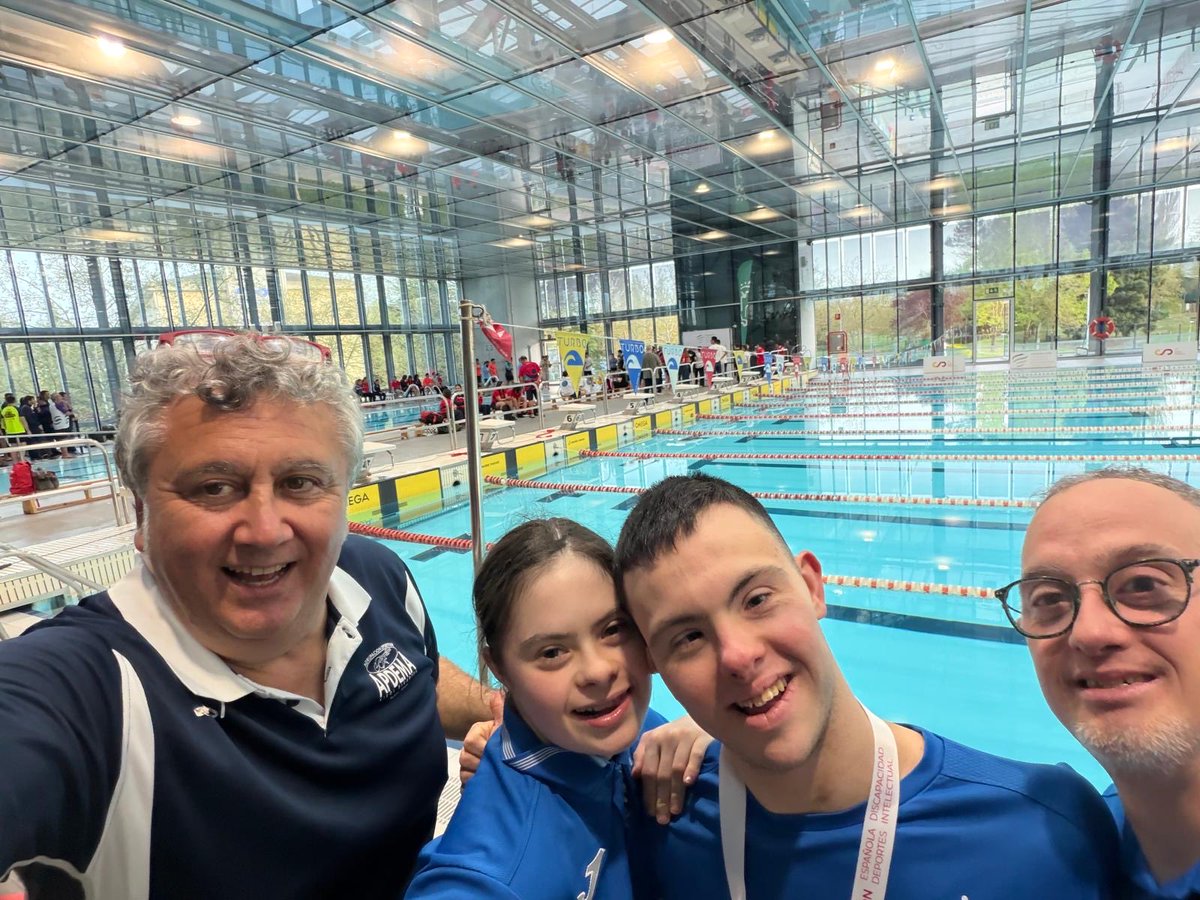 Ana Lopez de Uralde tweet media