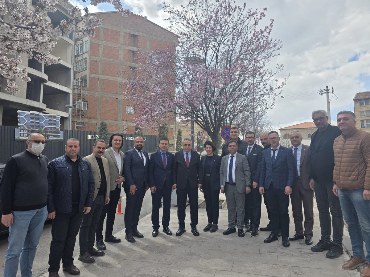 📌 NEVŞEHİR’DEYİZ…!

📌 Nevşehir Şube ofisimizin açılışını Sayın Genel Başkanımız Türkeş Güney, Sayın Genel Başkan Yardımcılarımız Özkan Ulupınar Sayın Serkan Şengül,MHP Nevşehir İl Başkanımız Sayın Adnan Doğu ve İl Yönetim Kurulu Üyelerimiz,Ülkü Ocakları Nevşehir İl Başkanımız