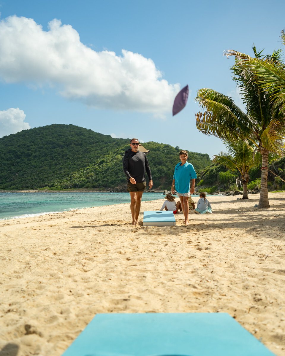 ScrubIsland's tweet photo. Game time on North Beach, family style 🌴 https://t.co/0m81XkleqO