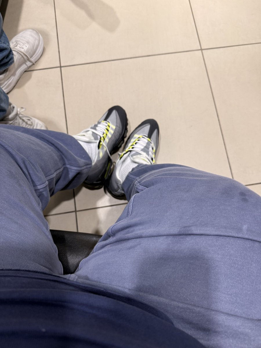 Big Elly. tweet media