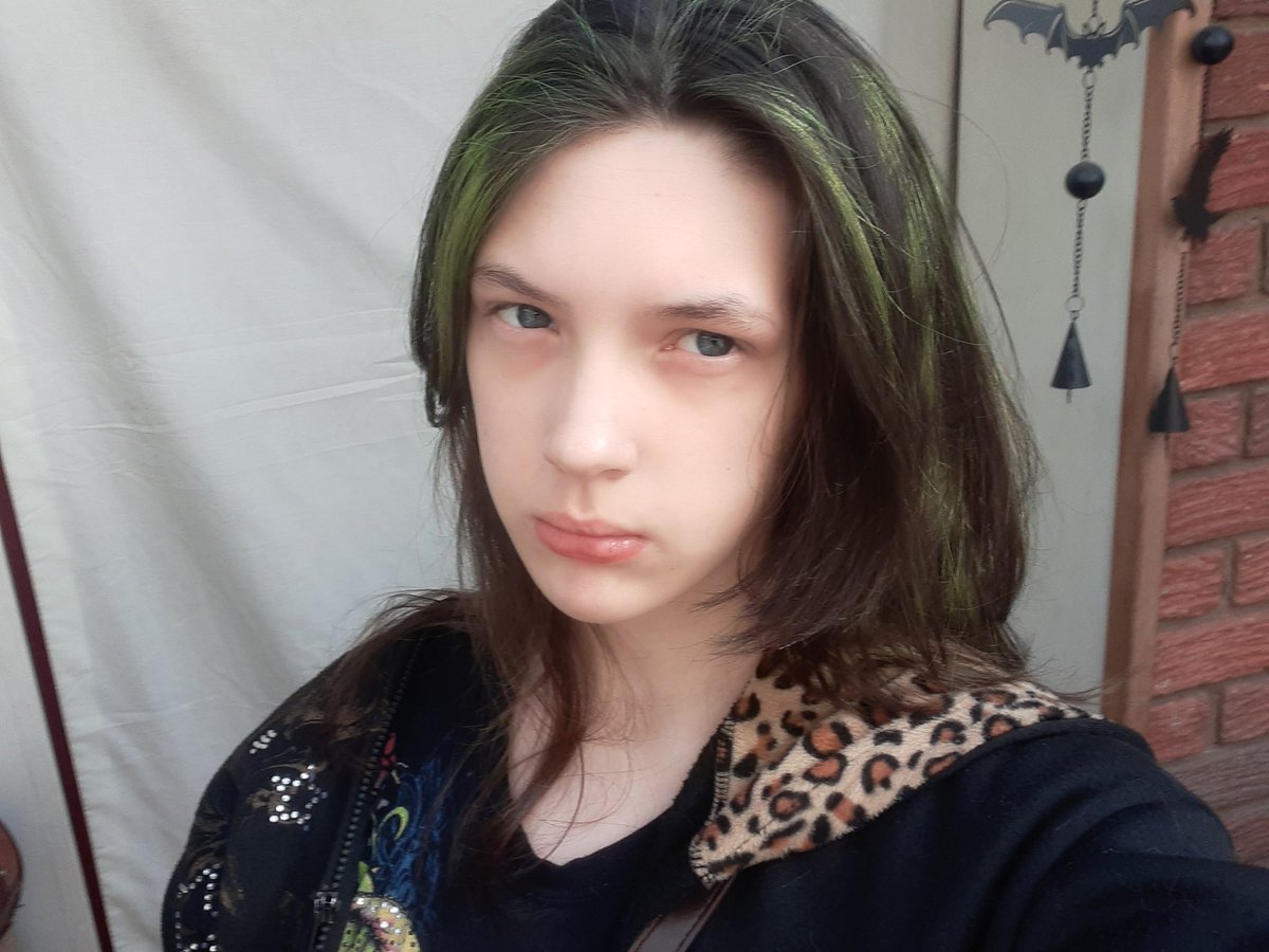 Spike // Shedtwt tweet media