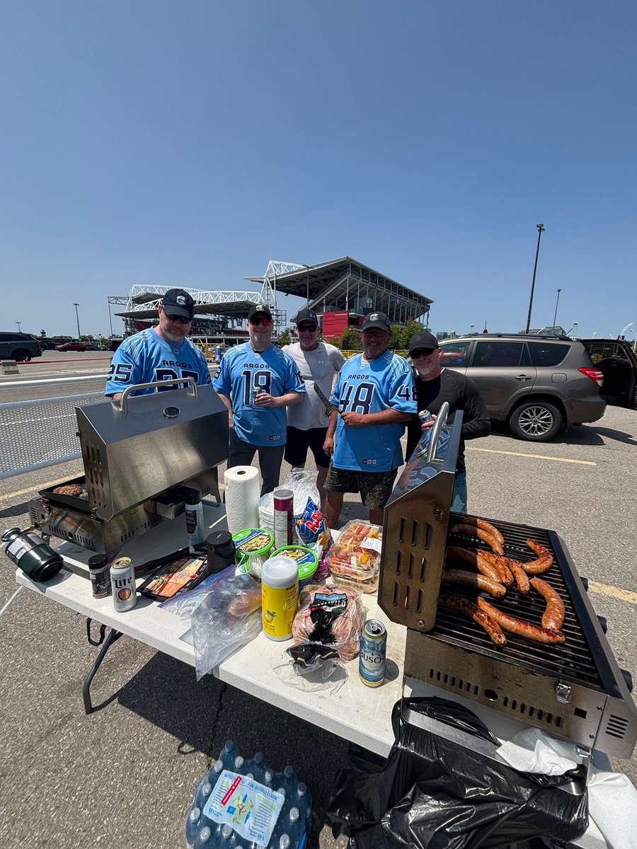 Dohboy6969's tweet photo. π₯Ίπππππ»π¨π¦π#IsItJuneYet #LetsRow #GoArgos #CFL https://t.co/5bDstnK7ic