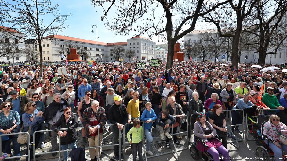 DW на русском tweet media