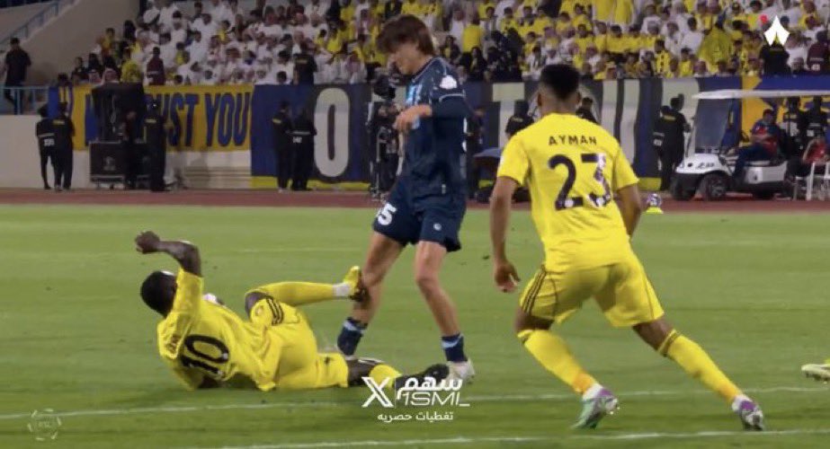 زعيم اسيا9️⃣0️⃣ tweet media