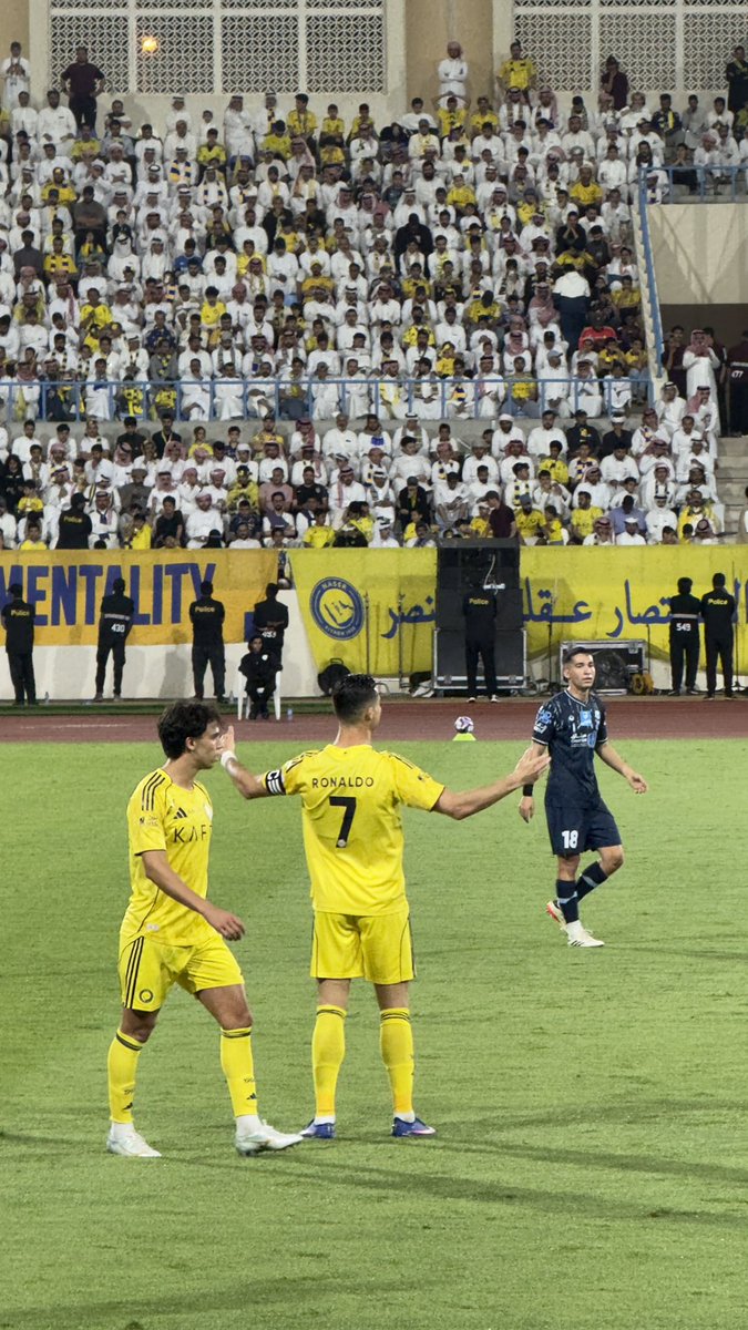 ابو حرب tweet media